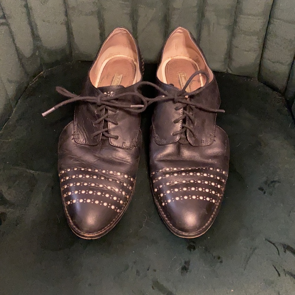 Louise et Cie Oxford Felta shoes. Size 10